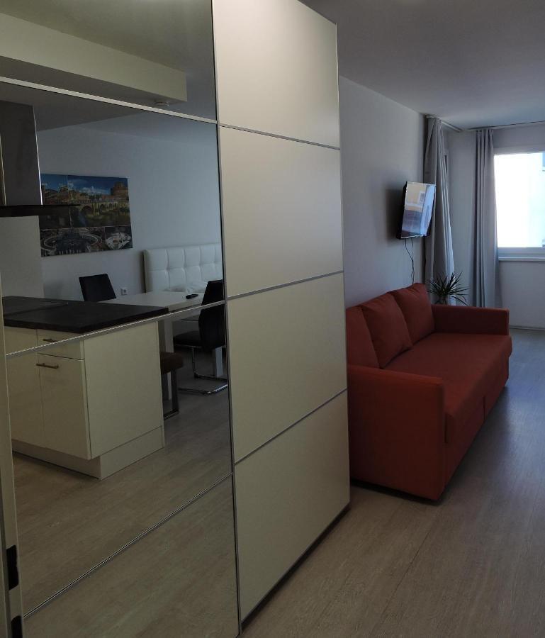 203 Rom, Studio Apartment, 38M2 1-4 Pers Klagenfurt am Woerthersee Exterior photo