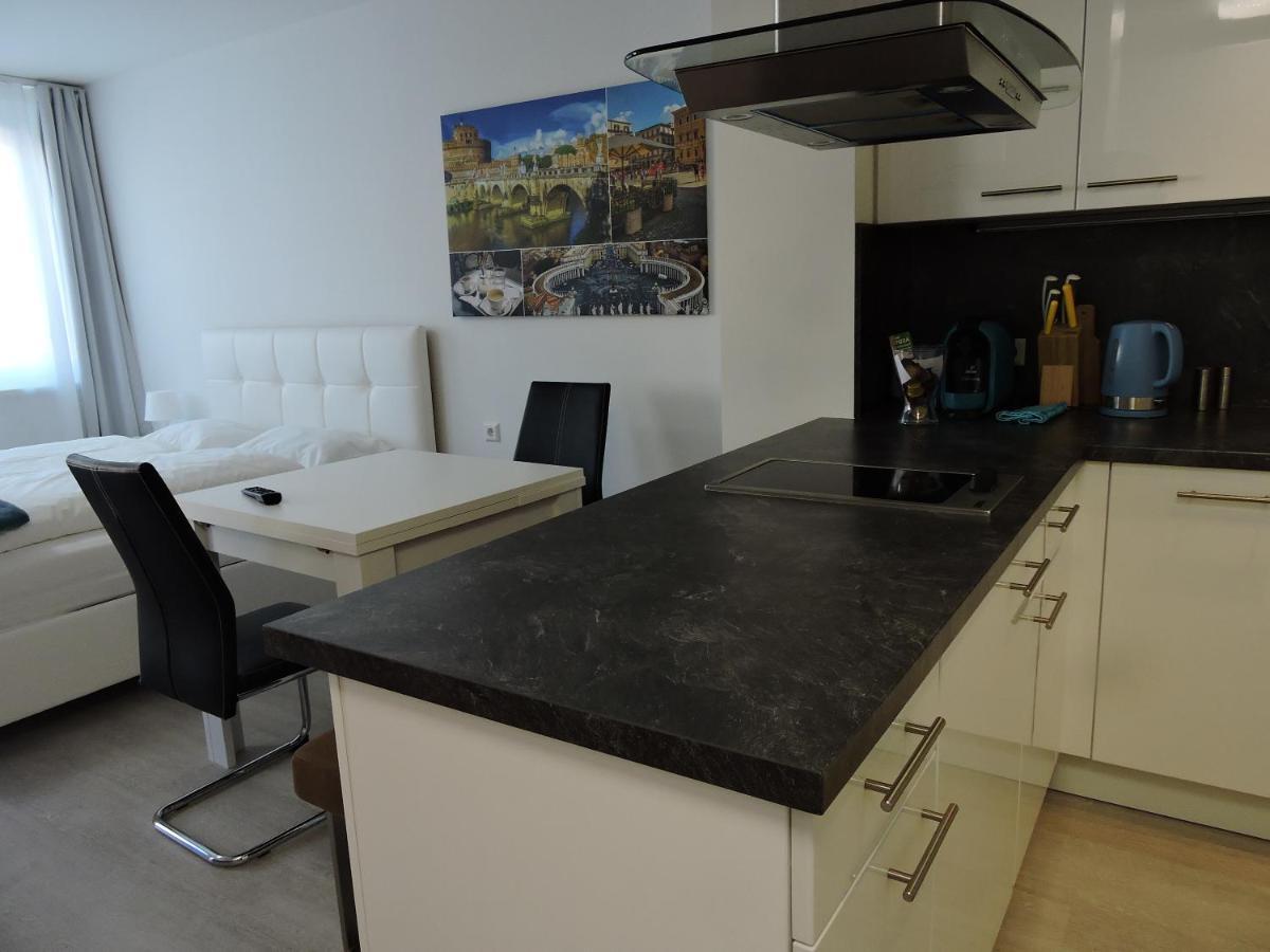 203 Rom, Studio Apartment, 38M2 1-4 Pers Klagenfurt am Woerthersee Exterior photo